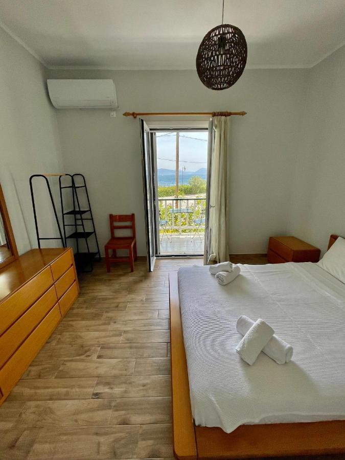 ניקיאנה Cosy Apartment With Sea View Close To The Beach מראה חיצוני תמונה