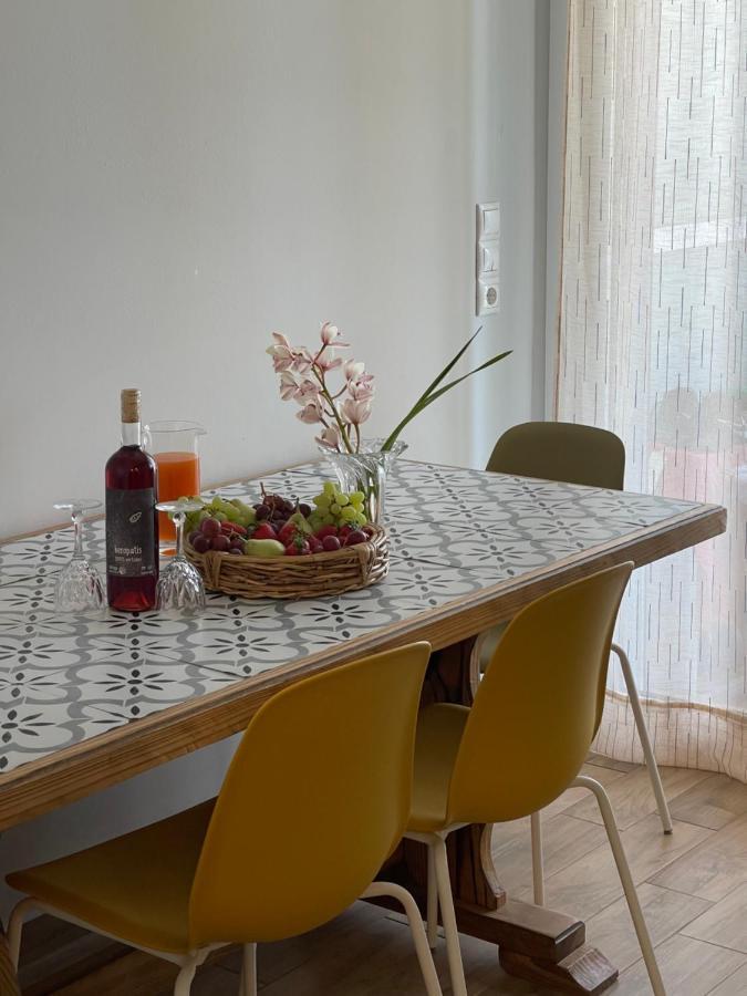 ניקיאנה Cosy Apartment With Sea View Close To The Beach מראה חיצוני תמונה
